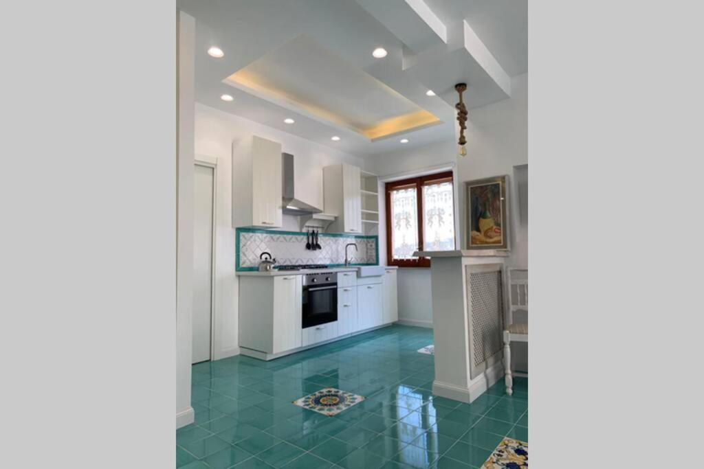 Super Attico Vista Mare Con Piscina Apartment Sorrento Exterior foto