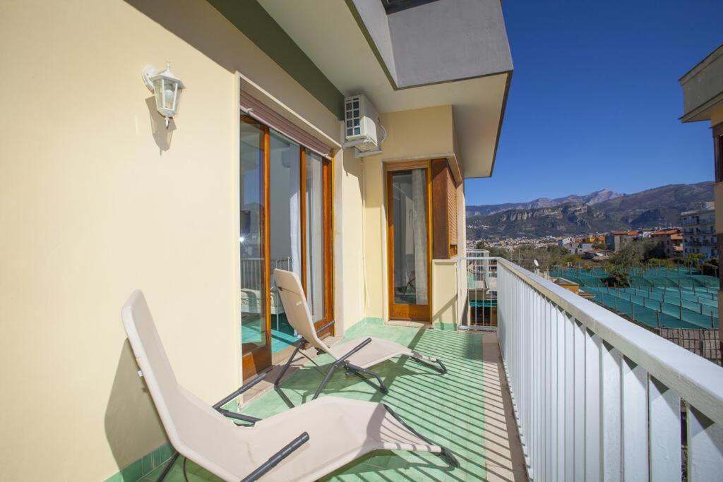 Super Attico Vista Mare Con Piscina Apartment Sorrento Exterior foto