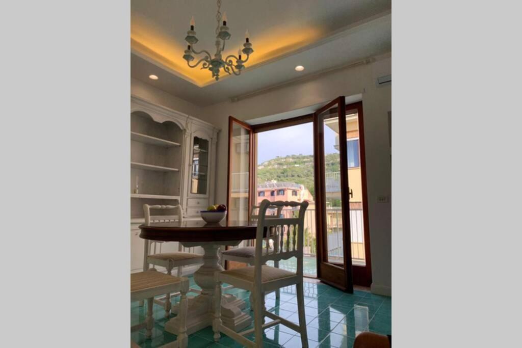 Super Attico Vista Mare Con Piscina Apartment Sorrento Exterior foto