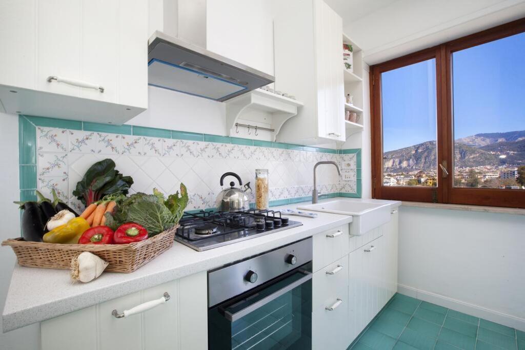 Super Attico Vista Mare Con Piscina Apartment Sorrento Exterior foto